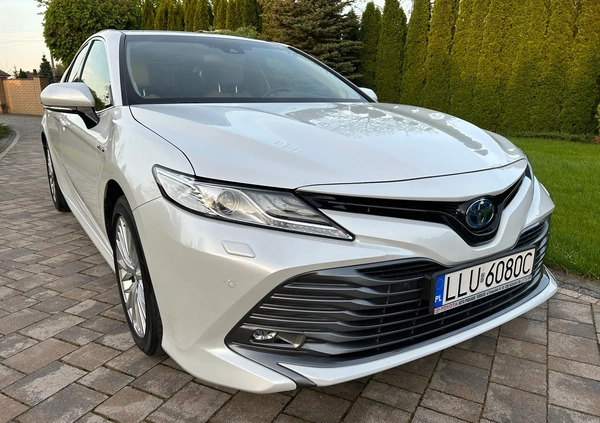 Toyota Camry cena 138000 przebieg: 91320, rok produkcji 2020 z Łuków małe 529